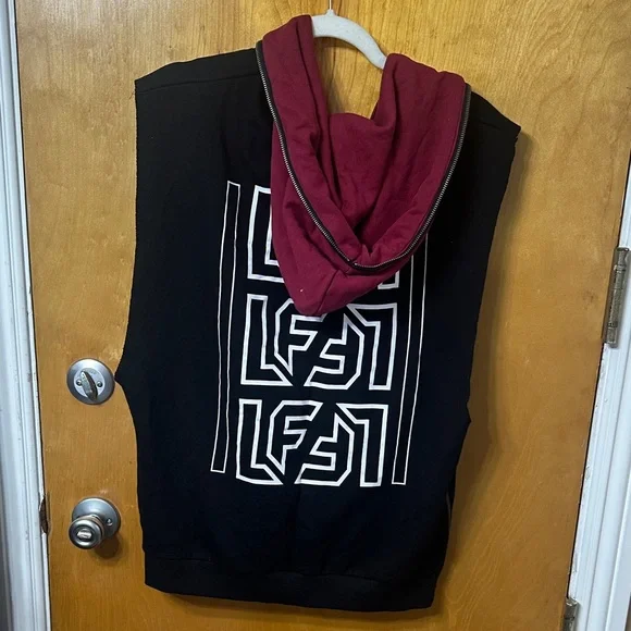 LF Black and Red Sleeveless Hoodie - Picture 3 of 5